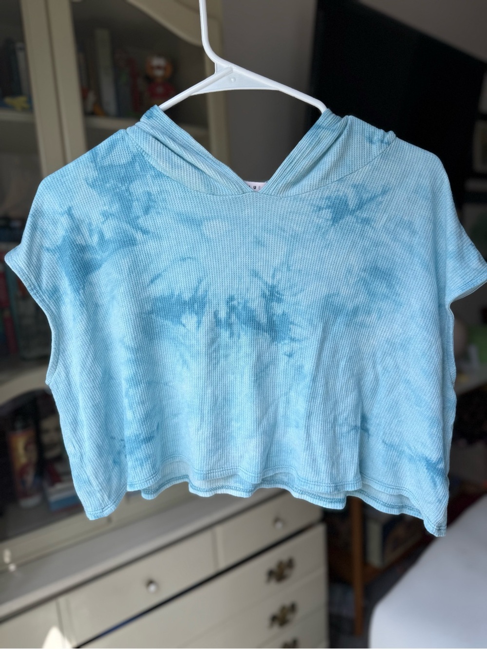 Blue Blush Hooded Crop Top Tie Dye Blue Size Large Made In USA Relaxed Fit